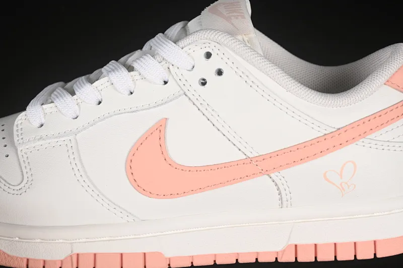 All categories Nk SB Dunk series Nk SB Dunk Low Low-top sneakers Nike SB Dunk Low Pink Love Anniversary high-end customization Low-top casual sneakers WP0212-015